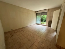 MONTROUGE - RUE D'ESTIENNE D'ORVES 4