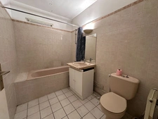 MONTROUGE - RUE D'ESTIENNE D'ORVES 12
