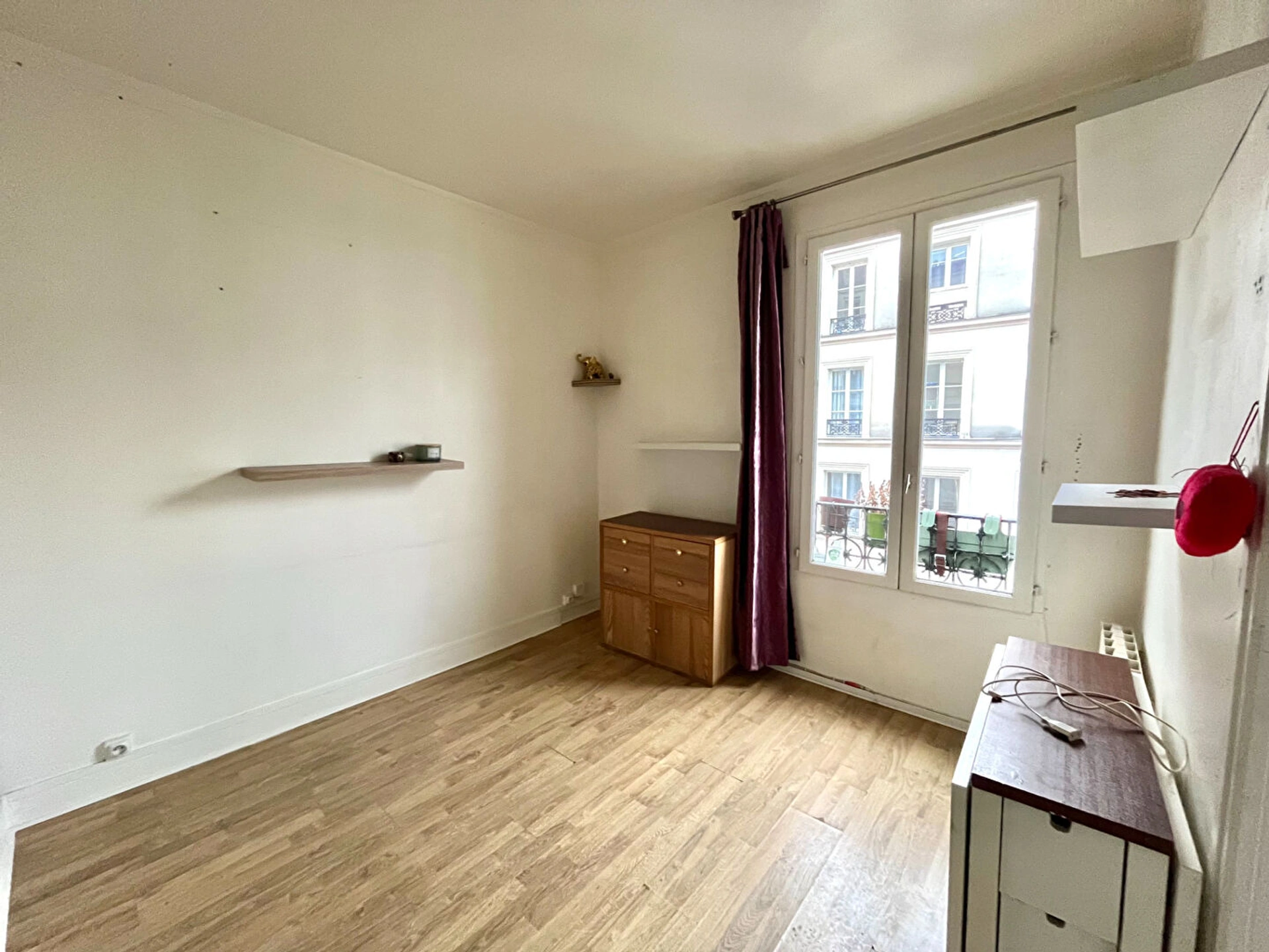 PARIS 17 - RUE DE LA JONQUIÈRE 2