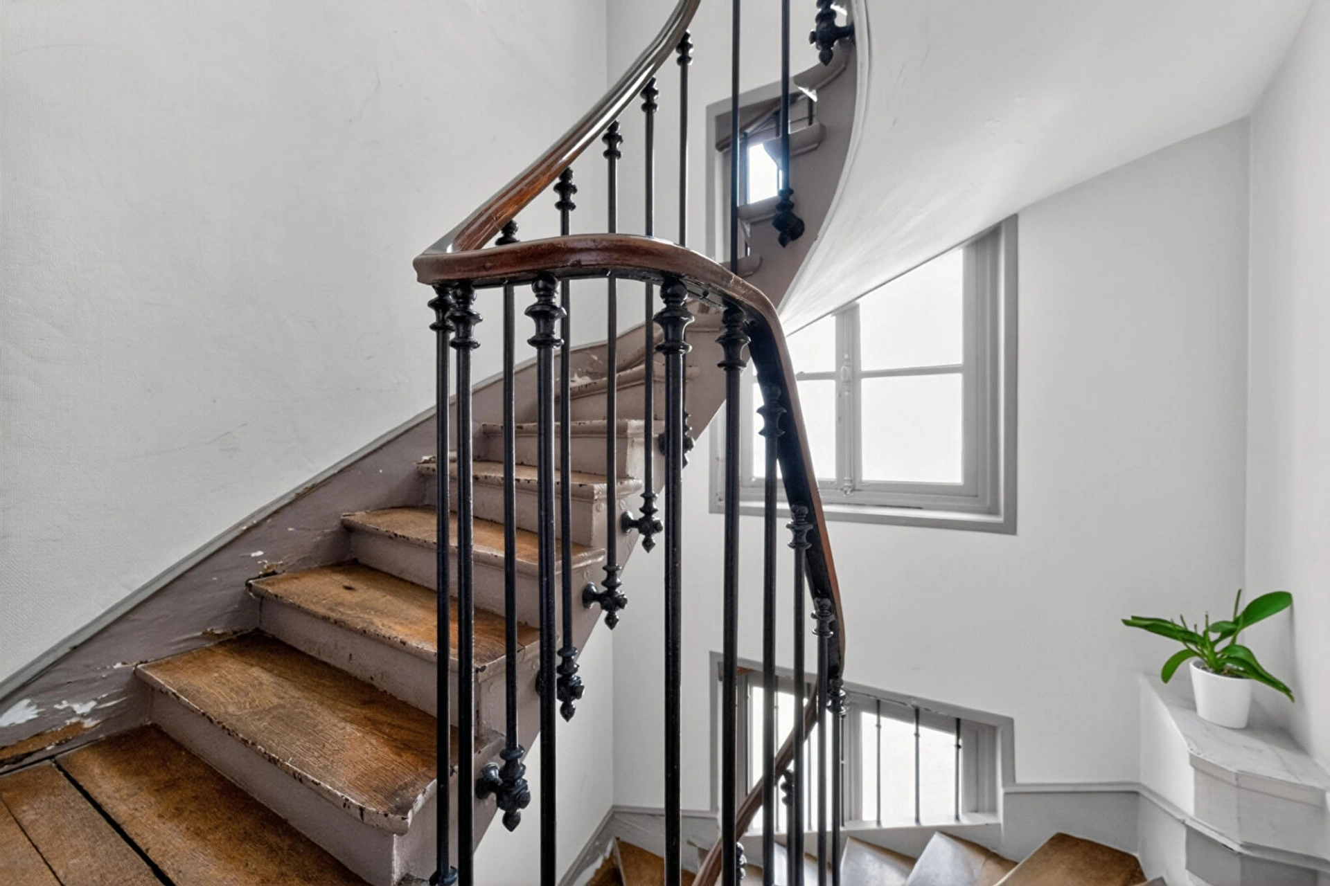 PARIS 18 - RUE CAULAINCOURT 8