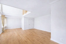 PARIS 18 - PASSAGE LATHUILLE 3