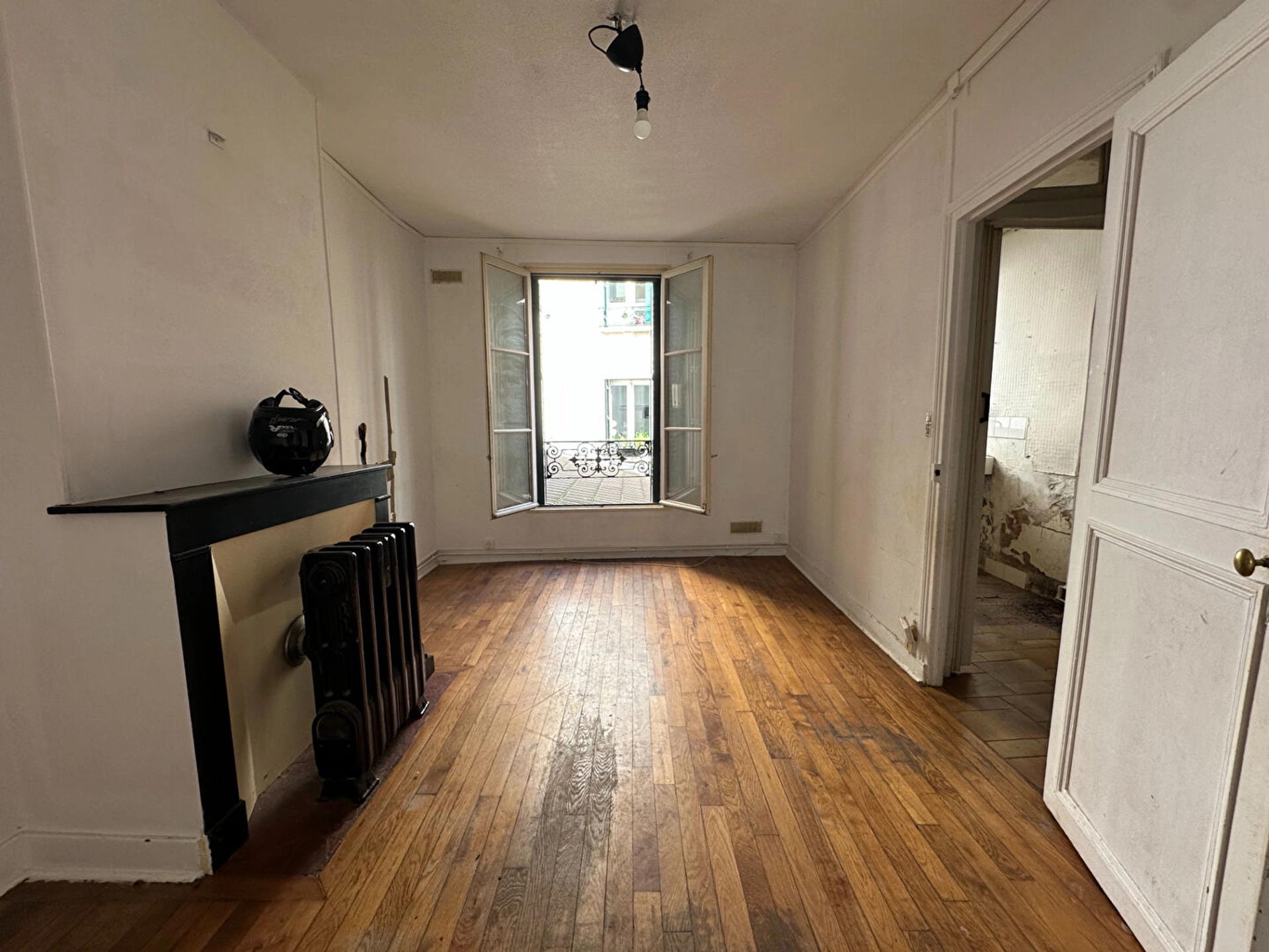 PARIS 19 - RUE ARTHUR ROZIER 4