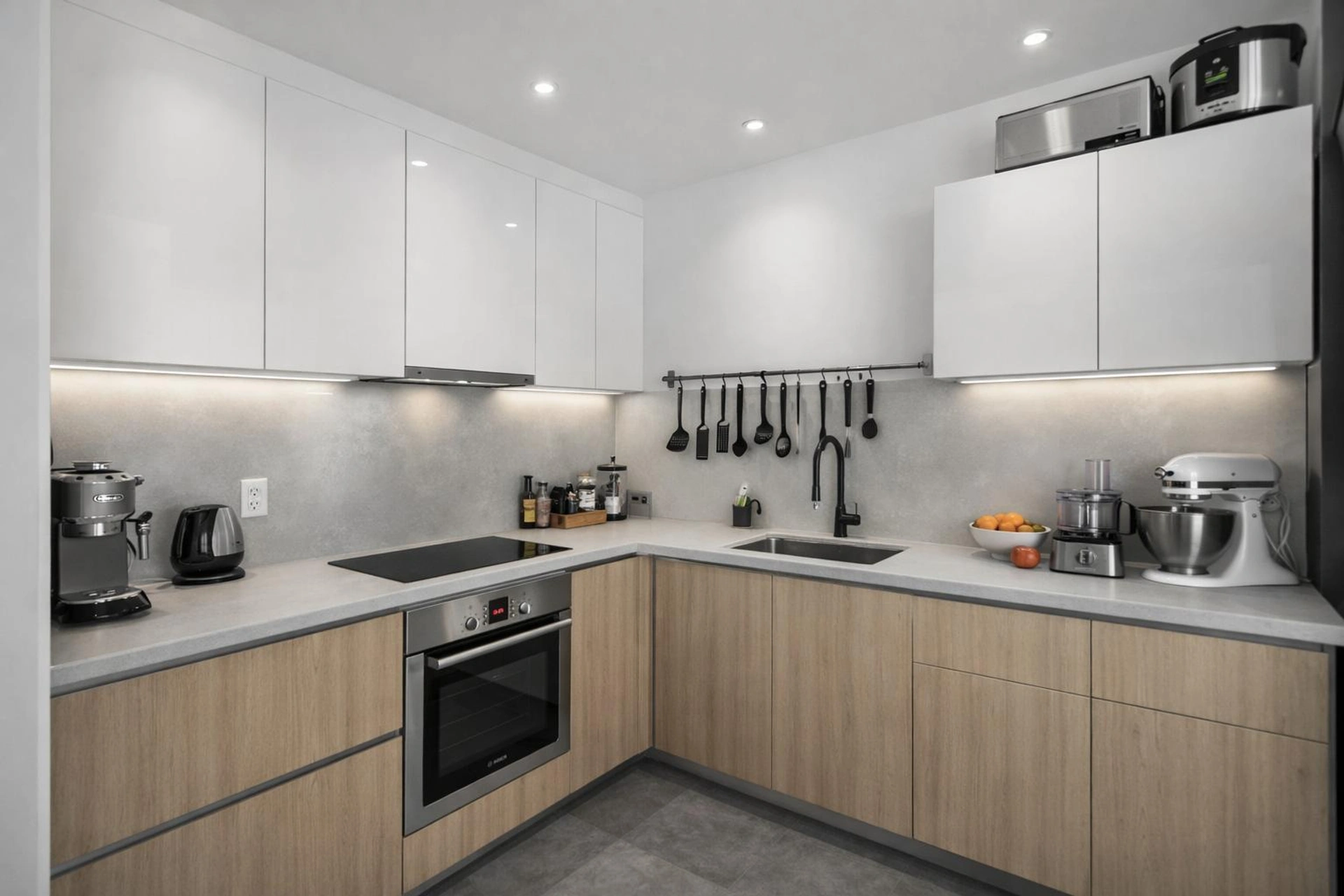 PARIS 18 - RUE DES COTTAGES 4