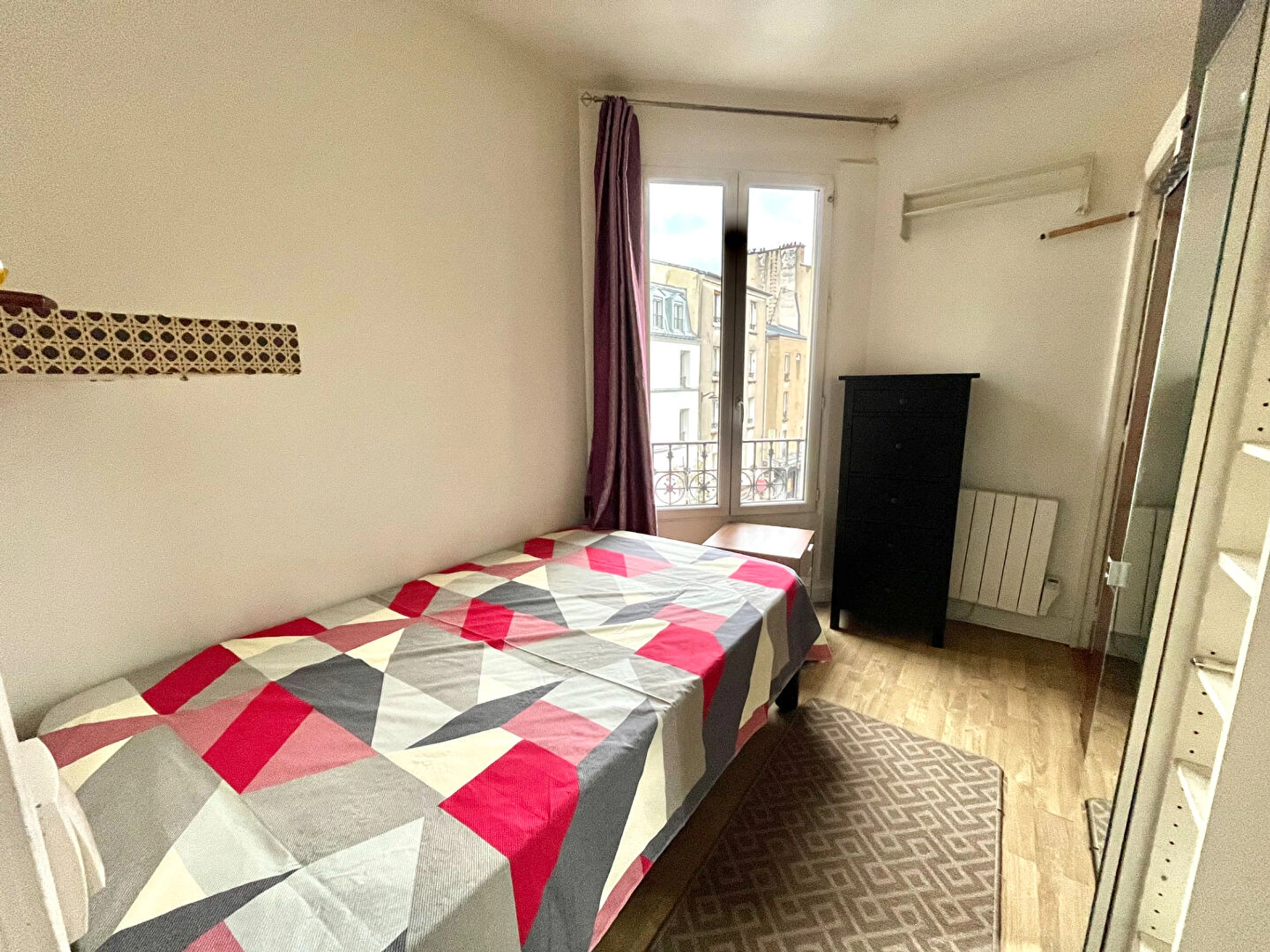 PARIS 17 - RUE DE LA JONQUIÈRE 3