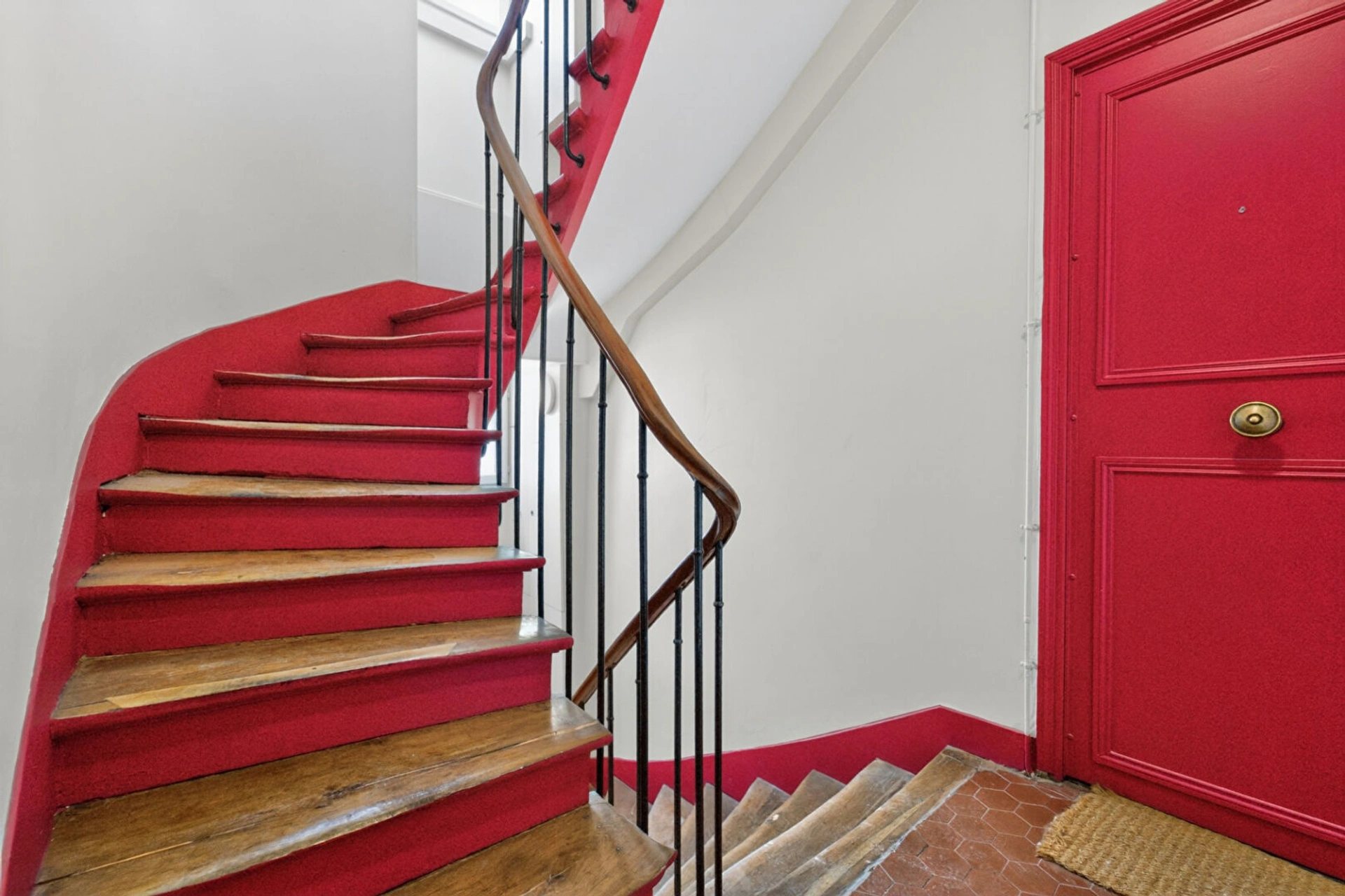 PARIS 18 - RUE CHAPPE 8