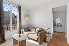 PARIS 18 - RUE DAMREMONT 4