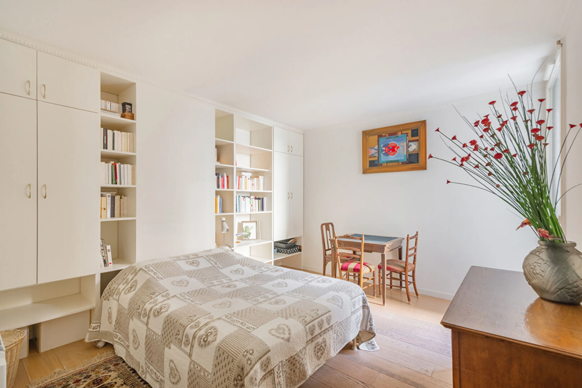 PARIS 18 - PASSAGE LATHUILLE 6