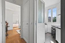 PARIS 18 - RUE DAMREMONT 6