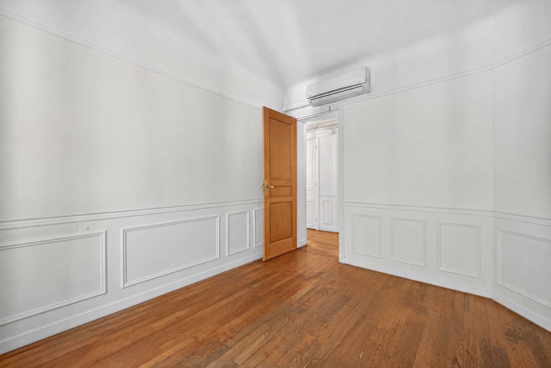 PARIS 20 - rue Henri Poincaré 6