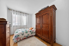 PARIS 20 - BUZENVAL 8