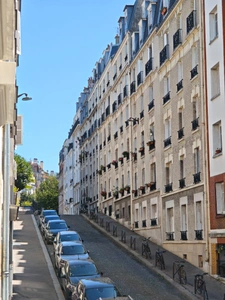 PARIS 20 - PLACE MARTIN NADAUD 15