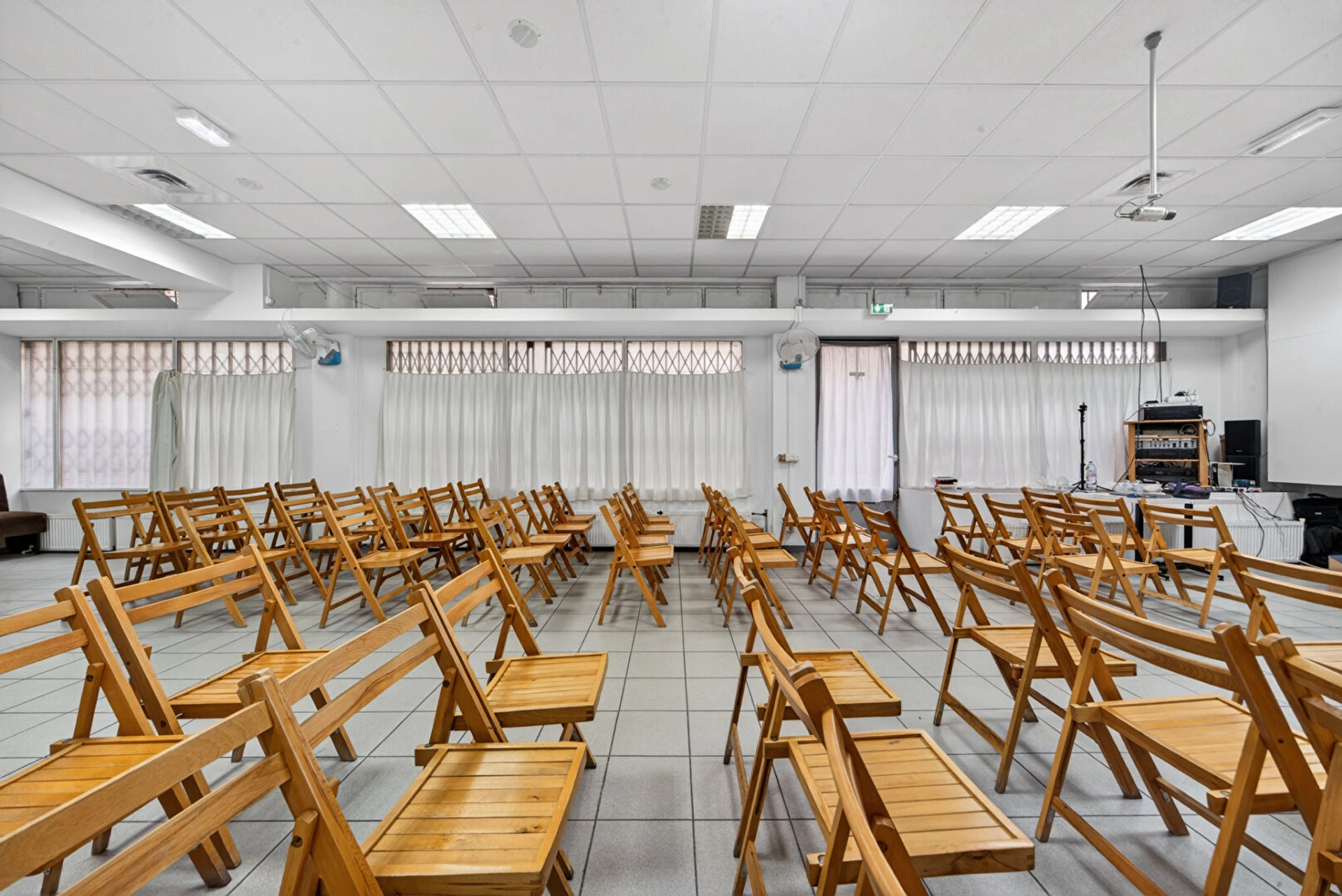 PARIS 20 - VILLAGE GAMBETTA 13