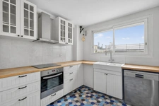 PARIS 20 - Rue des Pyrénées 2