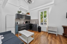PARIS 20 - PLACE GAMBETTA 3
