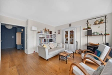 PARIS 20 - PERE-LACHAISE 8