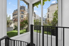 PARIS 20 - RUE BOYER 1