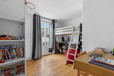 PARIS 20 - Place Gambetta 7