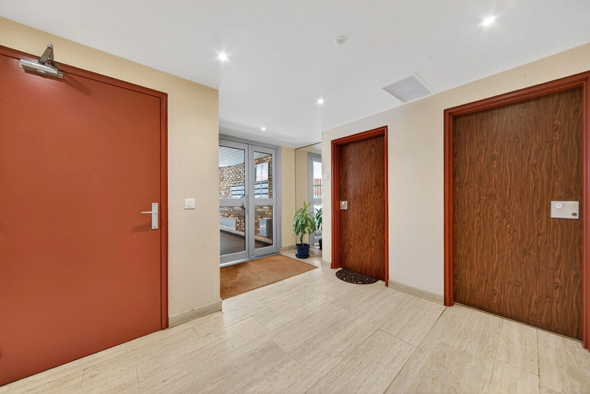 PARIS 20 - BUZENVAL 14