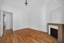 Appartement Paris 2 pièce(s) 8