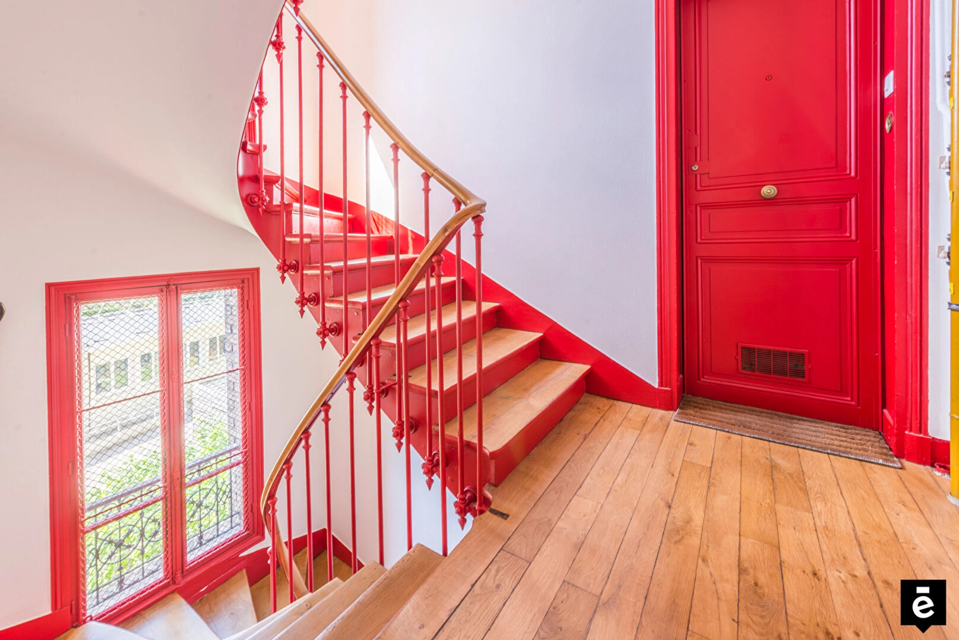 PARIS 20 - BELLEVILLE - APPARTEMENT 2 PIECES 8