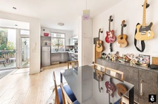 PARIS 20 - ST FARGEAU 15