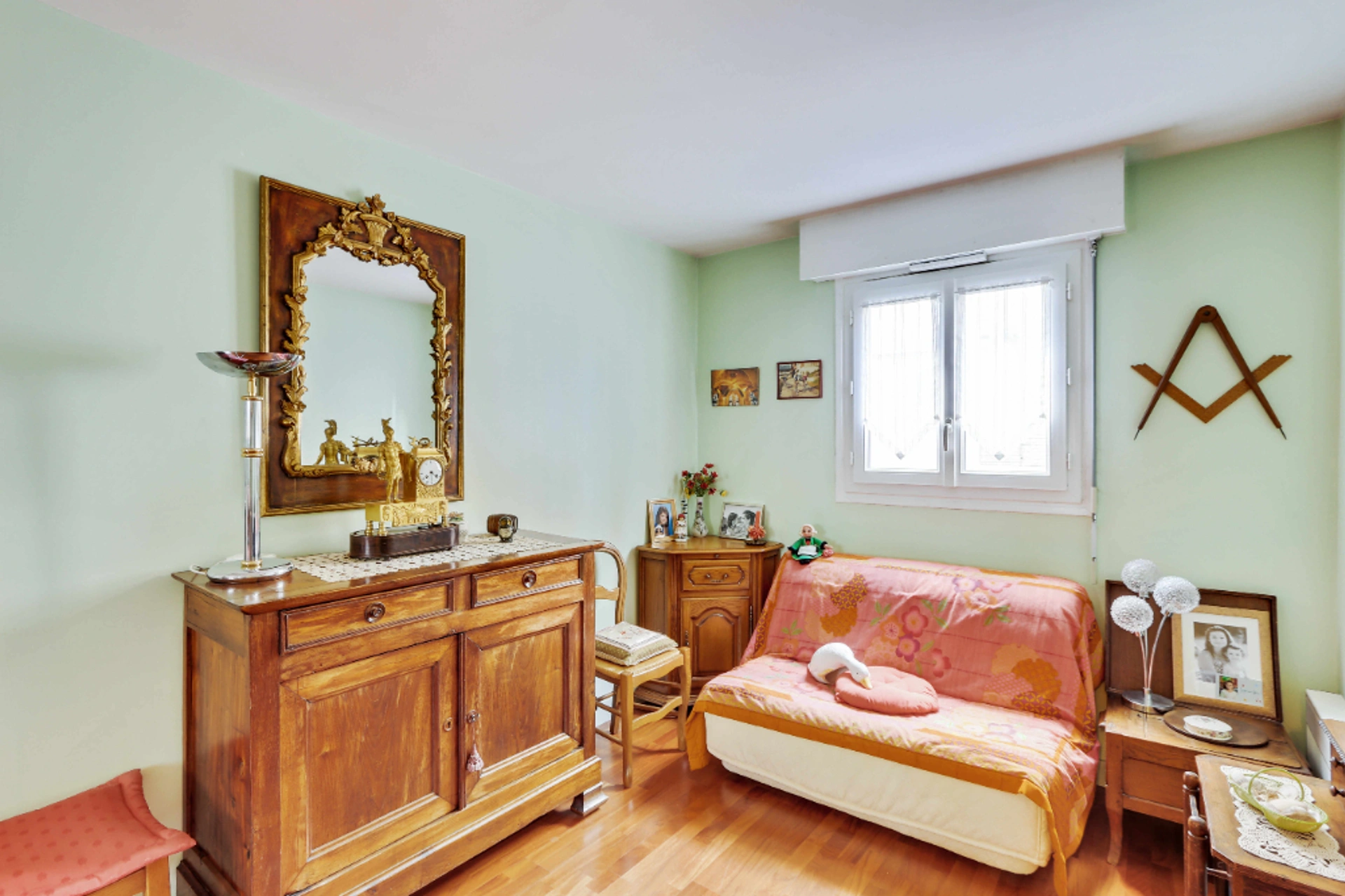 PARIS 20 - ST FARGEAU - APPARTEMENT 4 PIECES 8