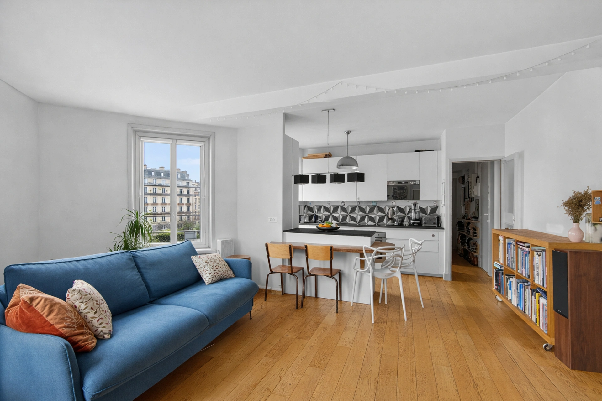 PARIS 20 - PLACE GAMBETTA 3