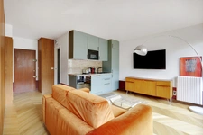 PARIS 20 - VILLAGE GAMBETTA 1