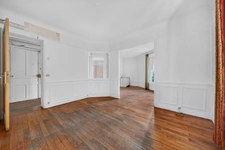 PARIS 20 - RUE HENRI POINCARE 5