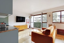 PARIS 20 - VILLAGE GAMBETTA 9