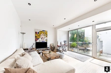 PARIS 20 - ST FARGEAU 11