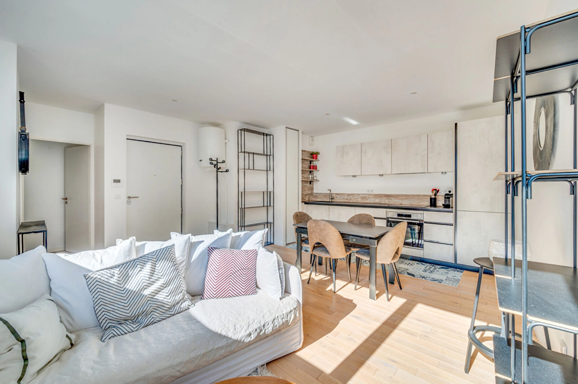 PARIS 20 - PASSAGE DES SOUPIRS 4