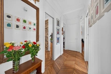 PARIS 20 - PLACE GAMBETTA 6
