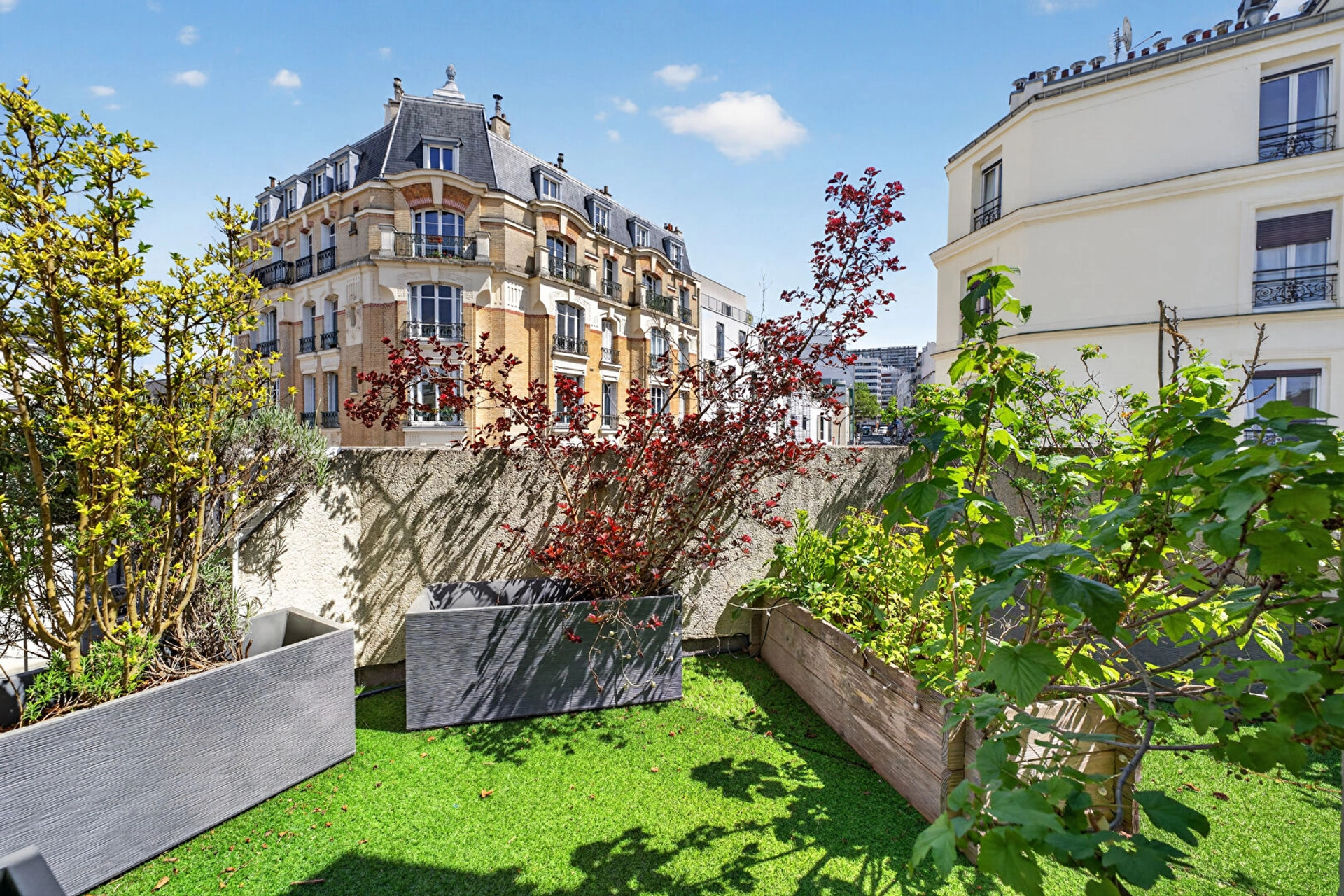 PARIS 20 - RUE BOYER 2
