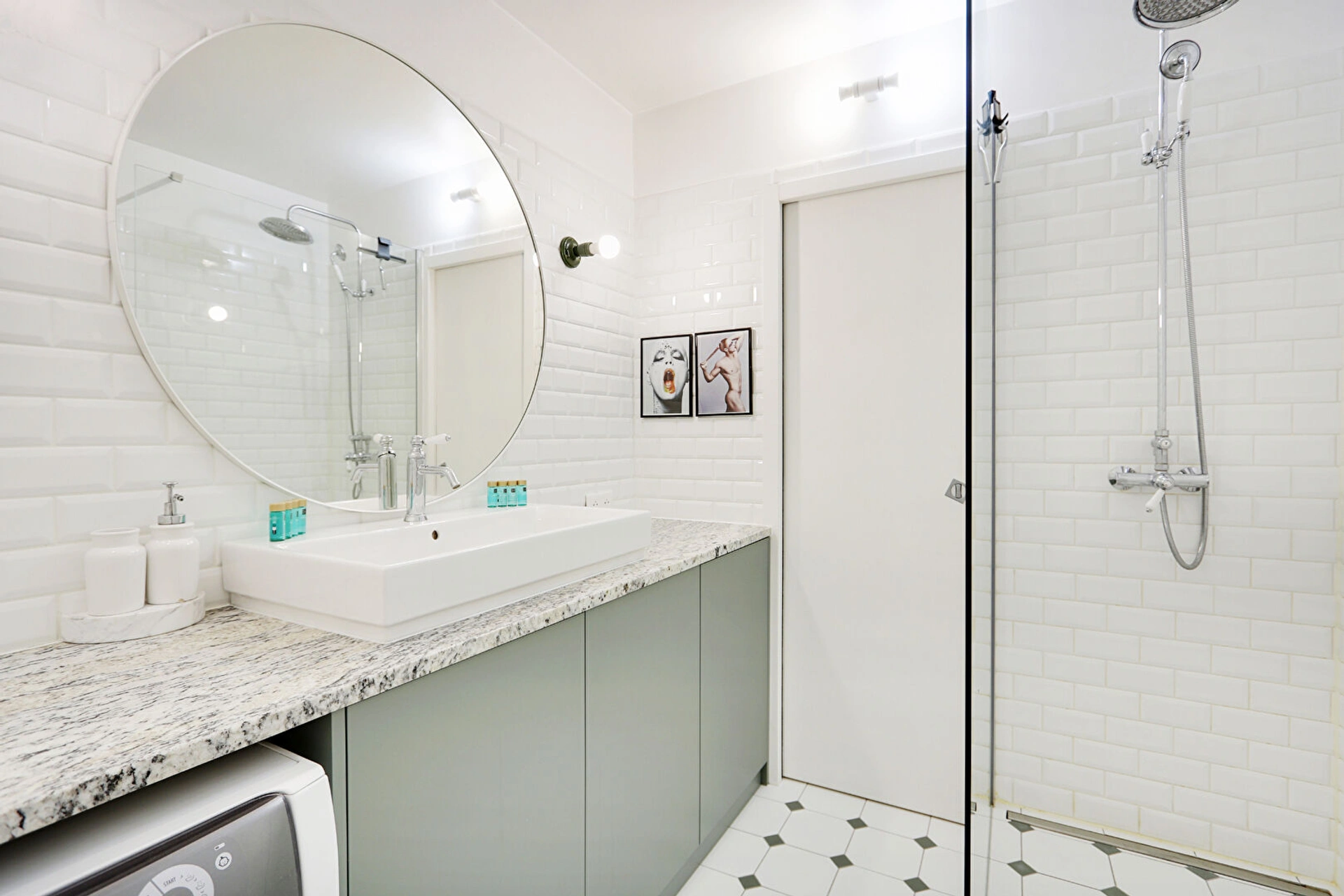 PARIS 20 - VILLAGE GAMBETTA 3