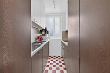 PARIS 20 - RUE PELLEPORT - 355 000 2
