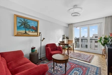 PARIS 20 - SAINT-FARGEAU 4