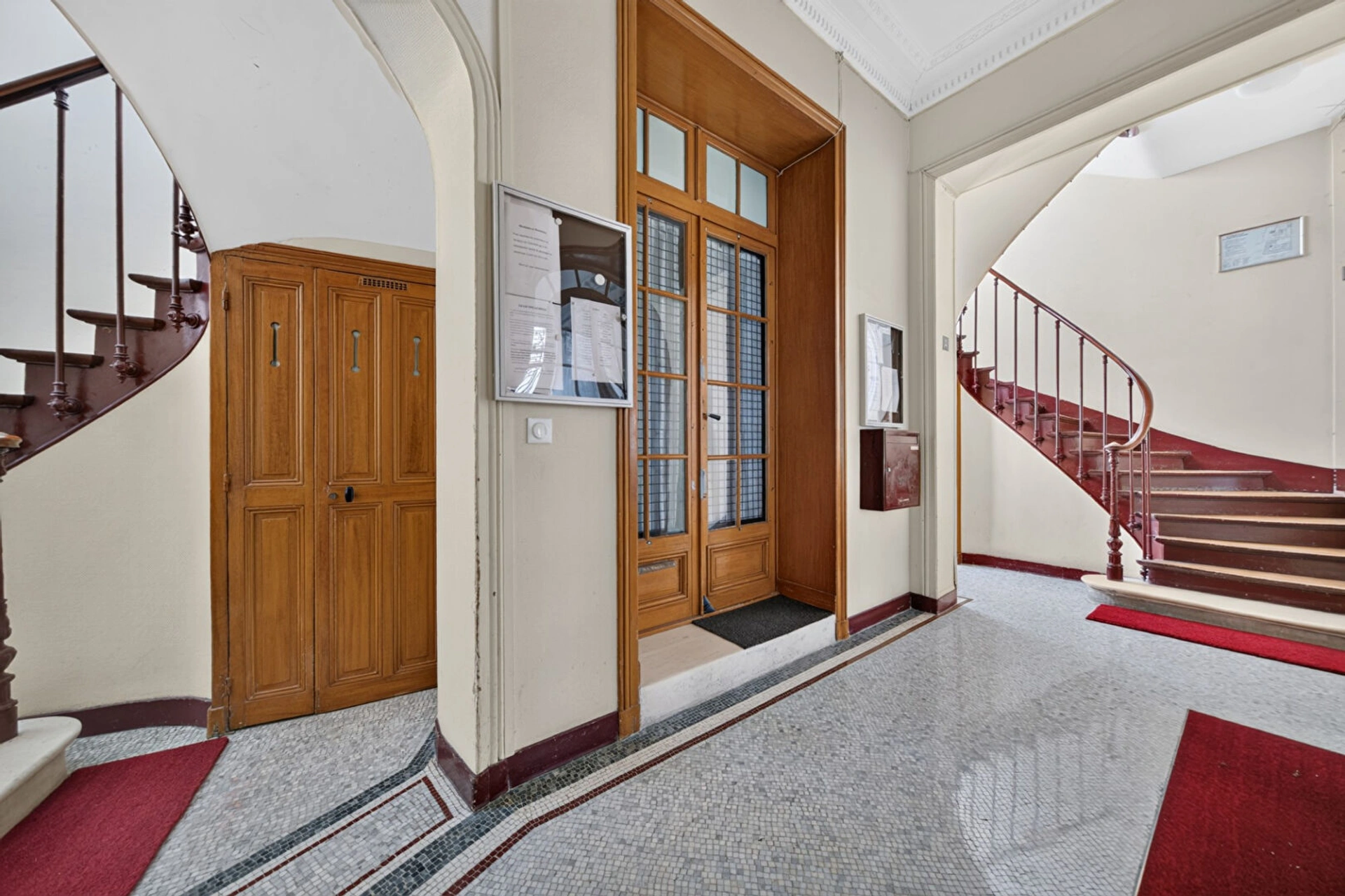 Appartement Paris 2 pièce(s) 11