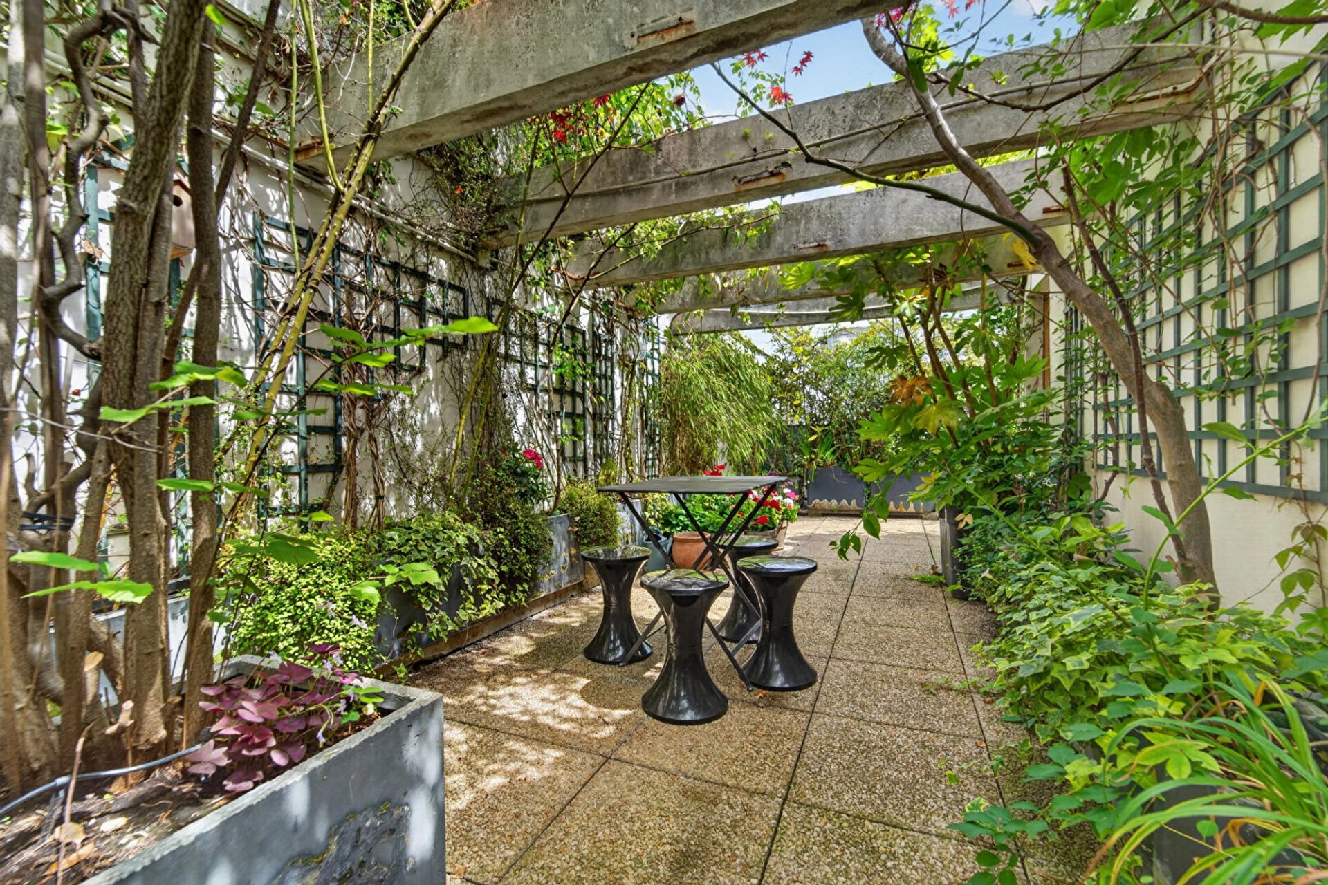 PARIS 20 - PERE-LACHAISE 8