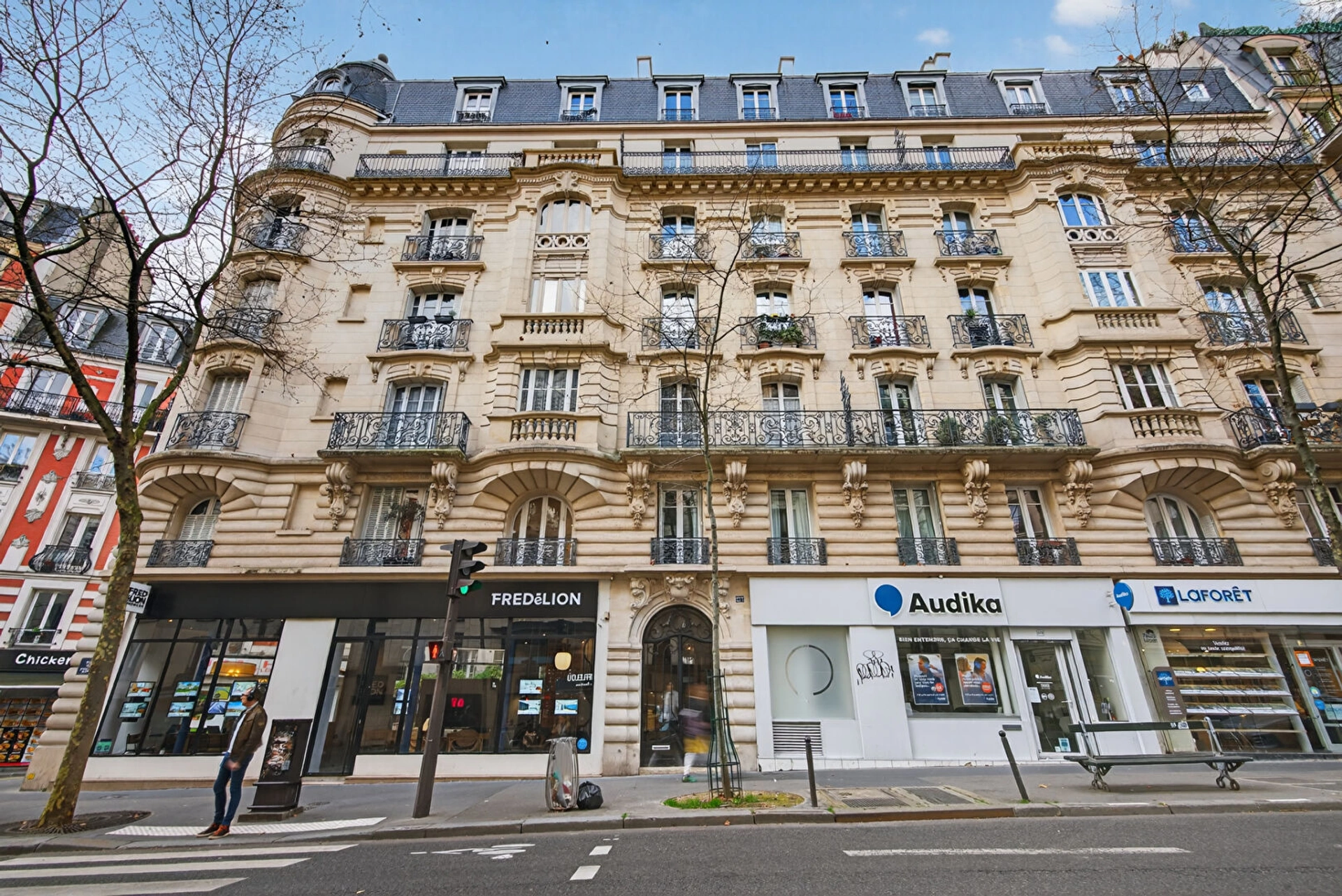 Appartement Paris 2 pièce(s) 53 m2 11