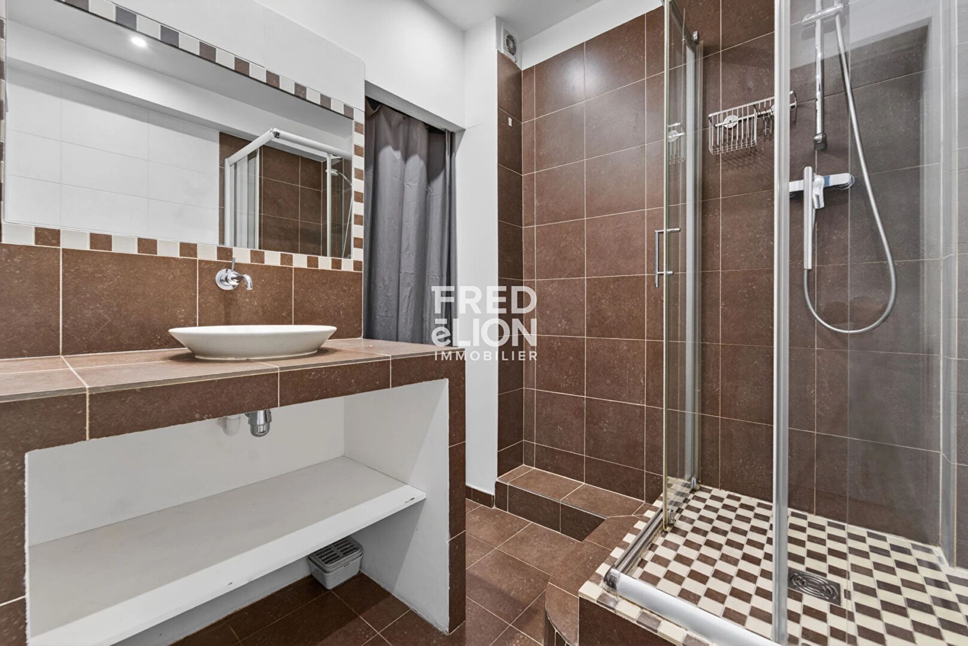 Appartement Neuilly Sur Seine 4 pièce(s) 71 m2 16