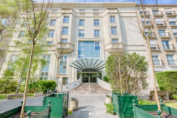 Boulevard Victor Hugo - Neuilly-sur-Seine