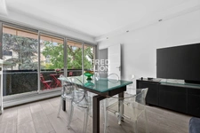 Neuilly Saint-James  2 pièces 62 m², balcon plein sud, standing 2