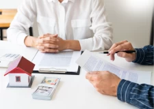 Comment gérer deux offres d'achat au même prix le même jour ?