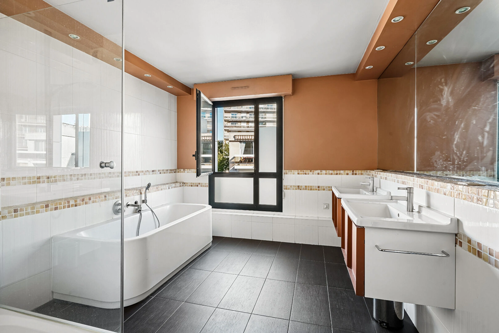 BOULOGNE-BILLANCOURT - GALLIENI 13