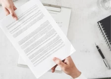 Pourquoi doit-on fournir un pré état daté lors de la signature d'une promesse de vente?