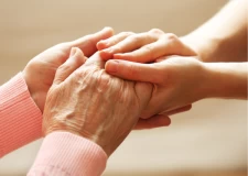 Acheter ou vendre un bien immobilier sous tutelle : Les conditions et procédures