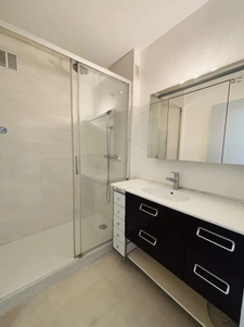 Appartement 76 m2, tour Jacques Coeur, idéal investisseur BO