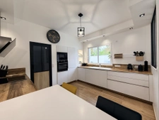 Proche de Bourges : très belle maison d'environ 175 m2 avec 