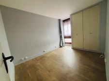 Appartement 76 m2, tour Jacques Coeur, idéal investisseur BO